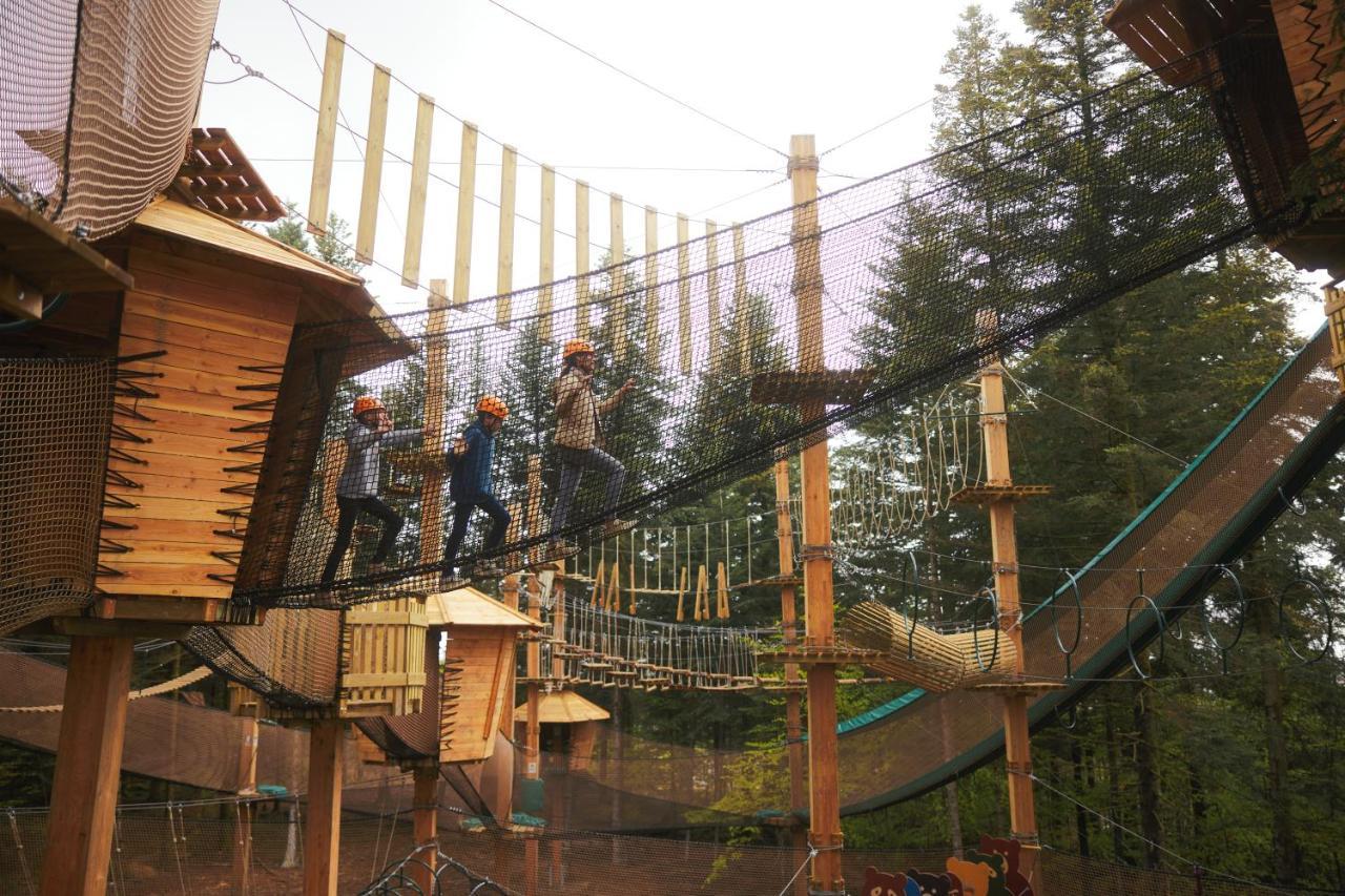 Center Parcs Les Trois Forets Аттіньї Екстер'єр фото