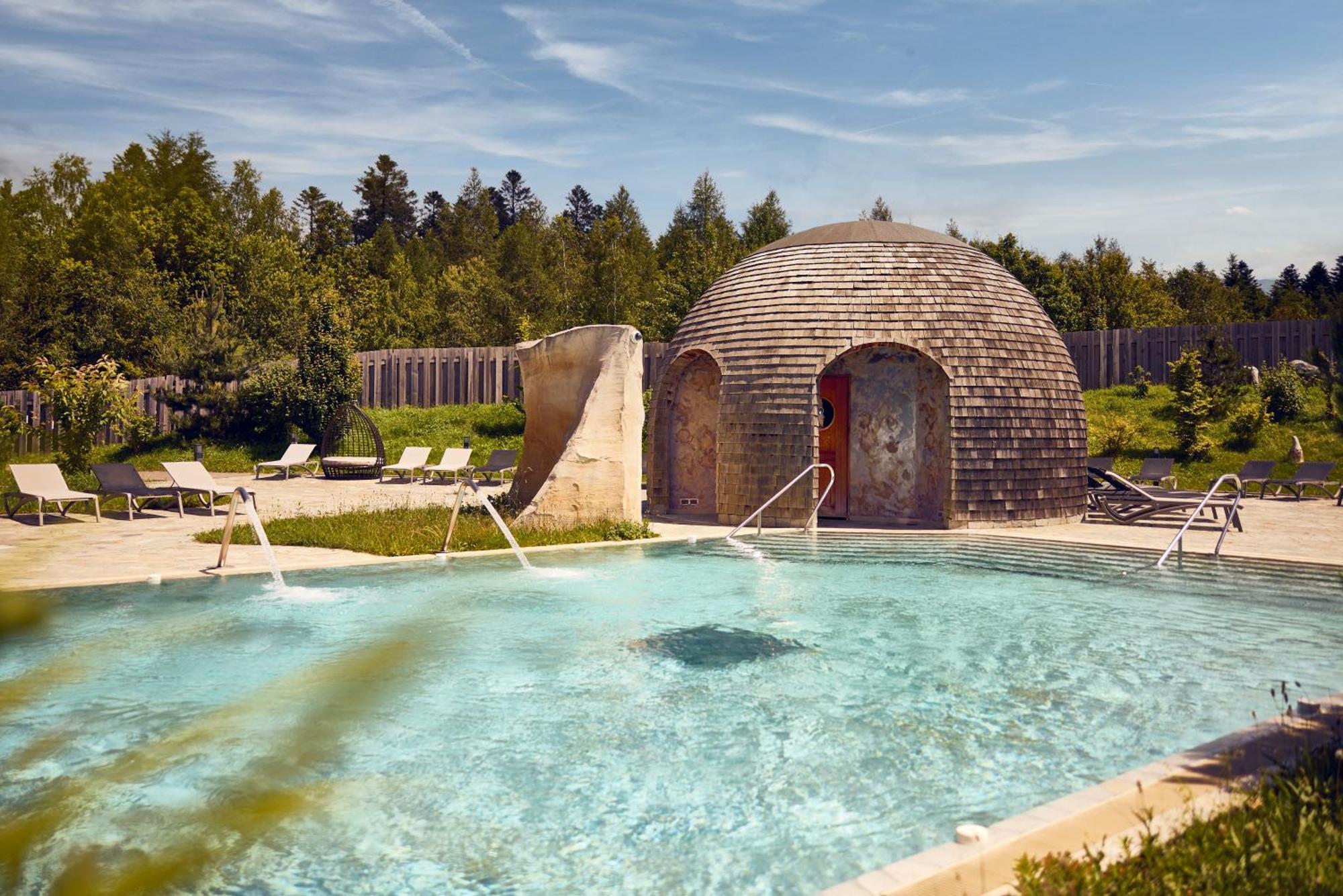 Center Parcs Les Trois Forets Аттіньї Екстер'єр фото