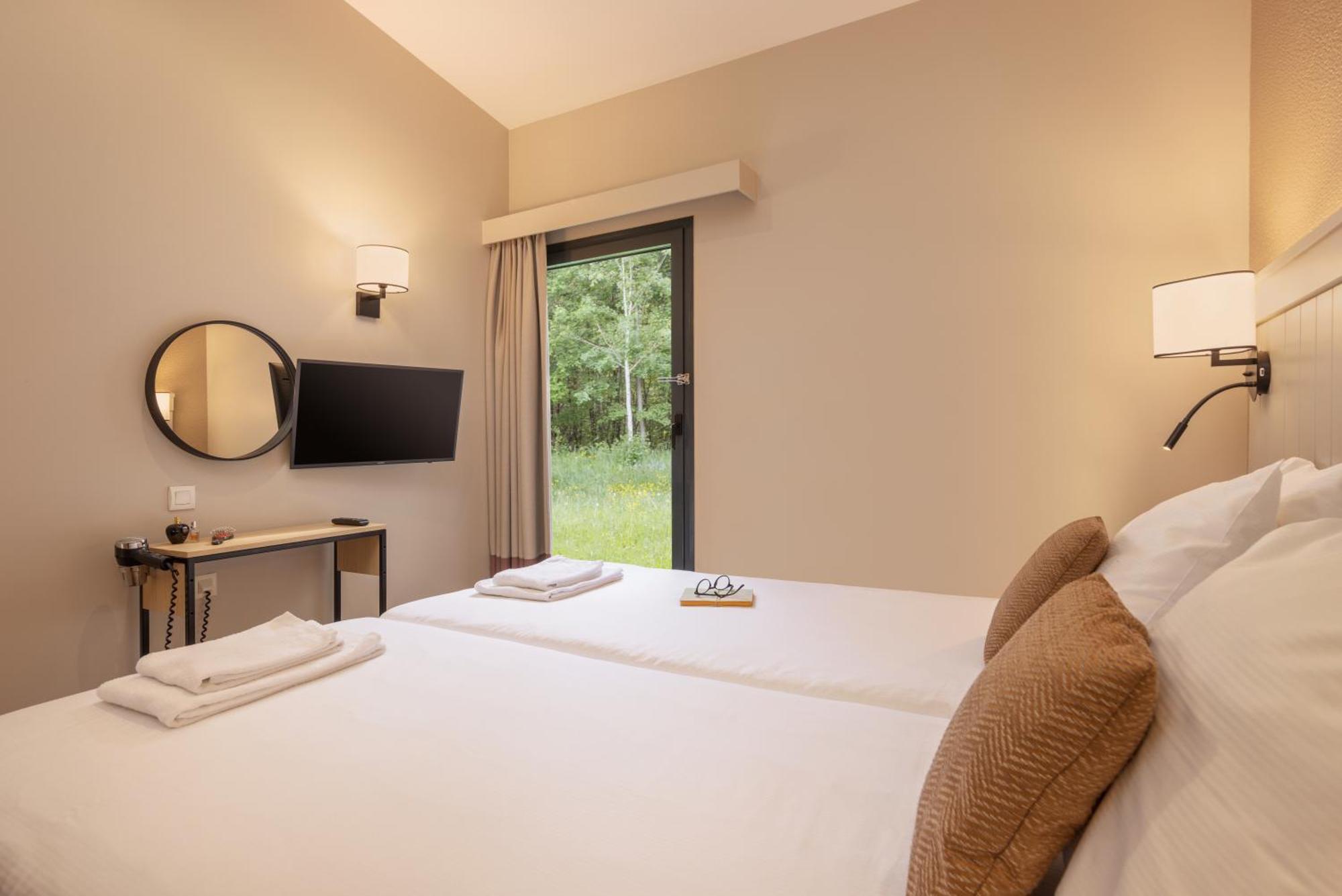 Center Parcs Les Trois Forets Аттіньї Екстер'єр фото